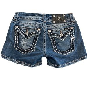 Miss Me Signature Women Size 28 Medium Wash Distressed Blue Denim Shorts